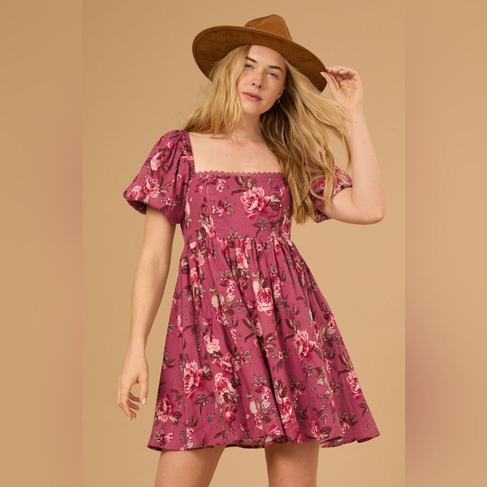 Ashleigh Puff Sleeve Dress Size M